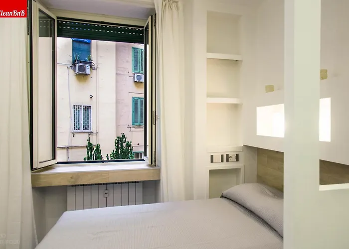 Guesthost - Largo Leopardi Modern Rome