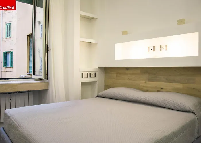 Apartment Guesthost - Largo Leopardi Modern