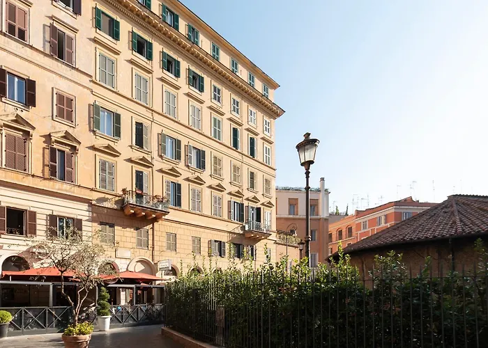 Guesthost - Largo Leopardi Modern Rome